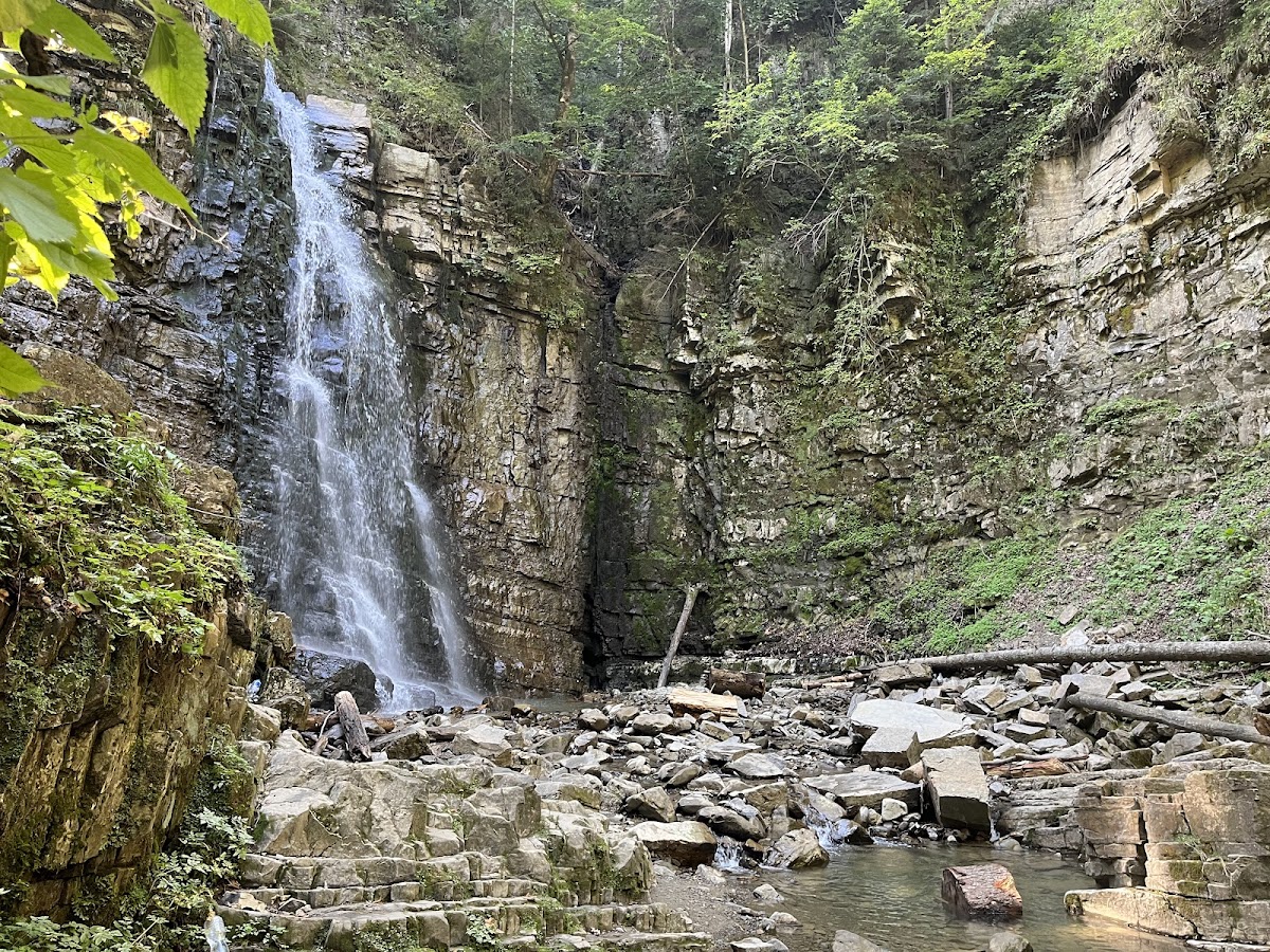 Манявський водоспад