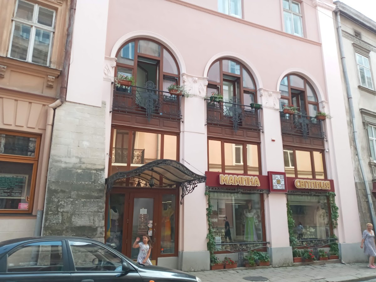Галерея «Мамина світлиця»