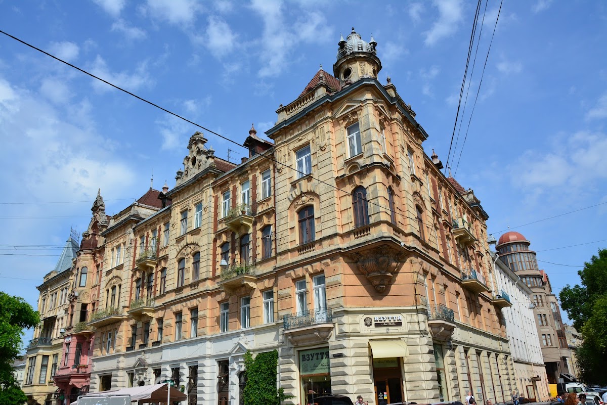 Соборна площа